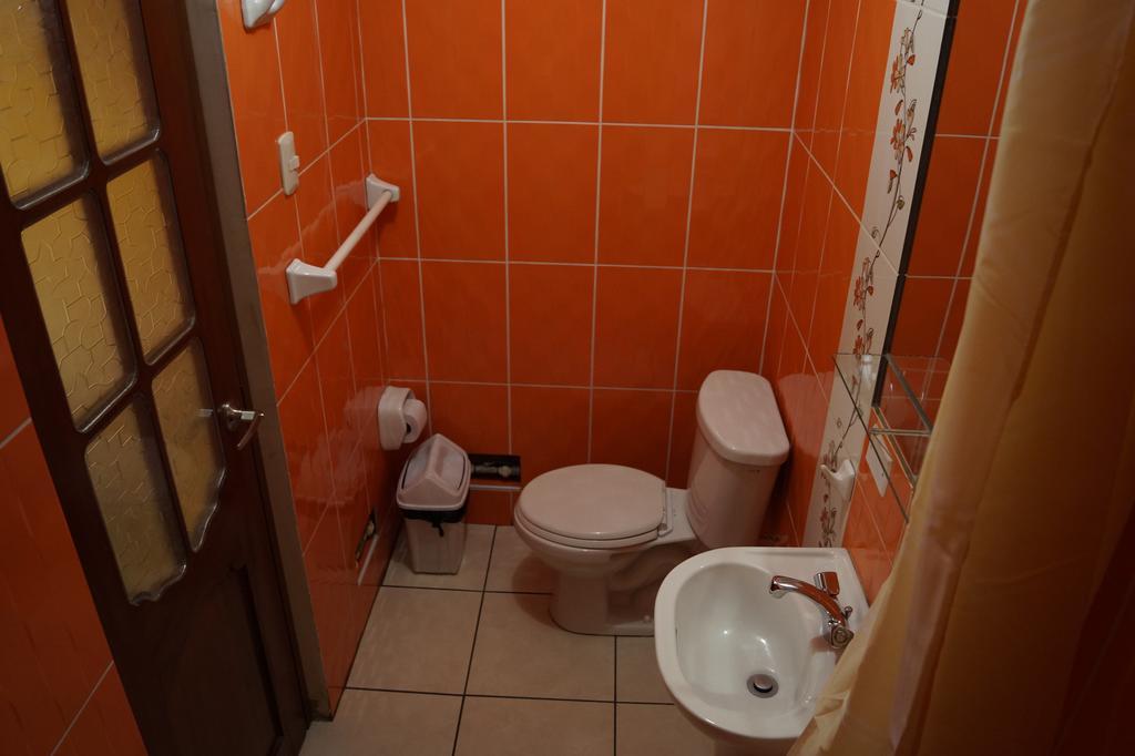 Hotel Los Gladiolos Cajamarca Zewnętrze zdjęcie